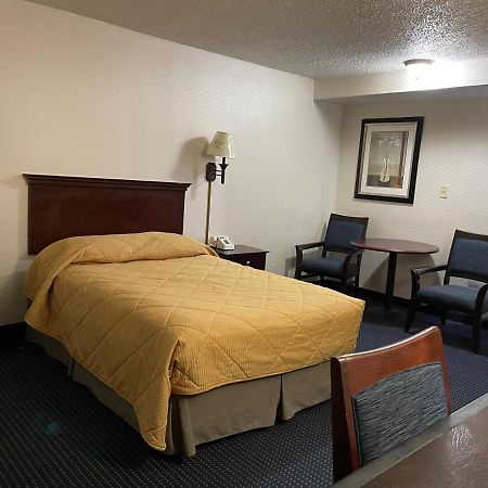 Budget Inn Temple Hills Exterior foto