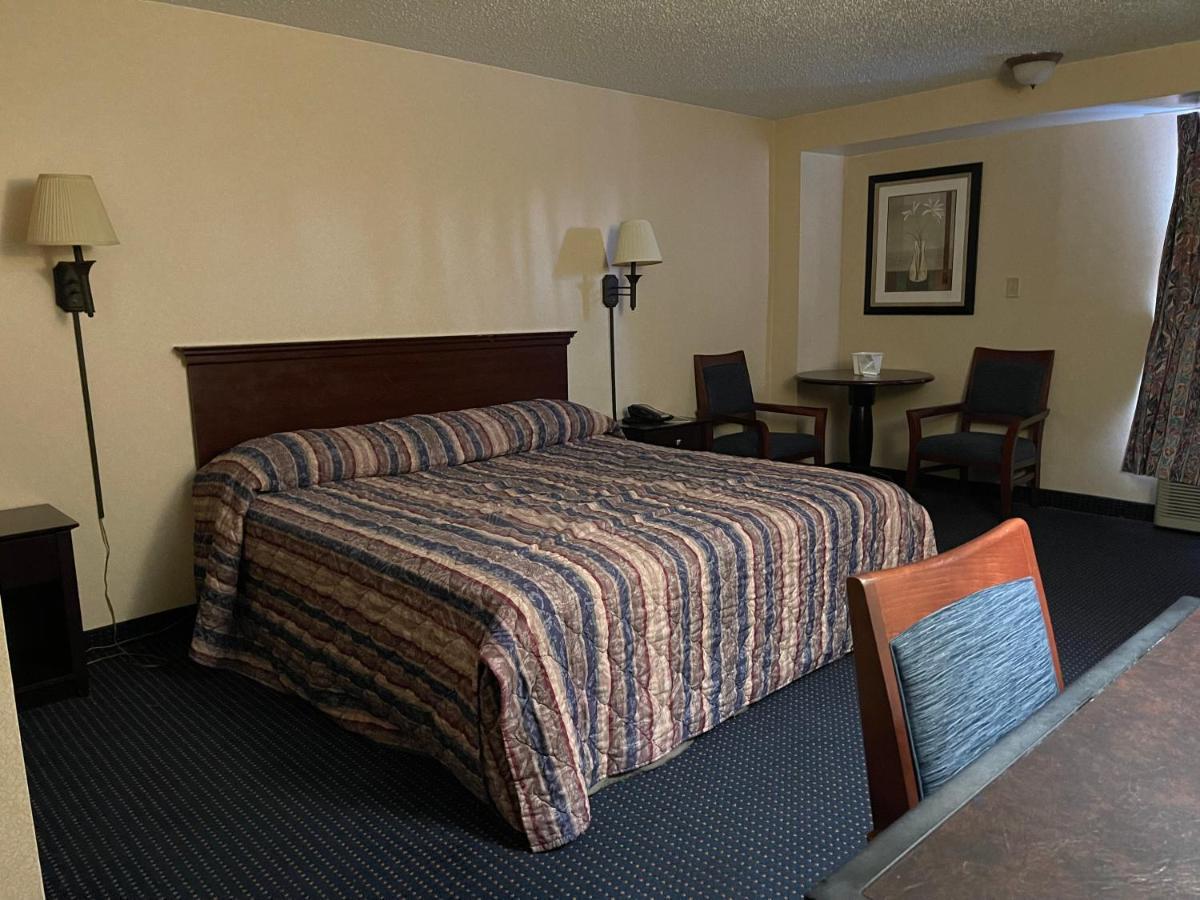 Budget Inn Temple Hills Exterior foto