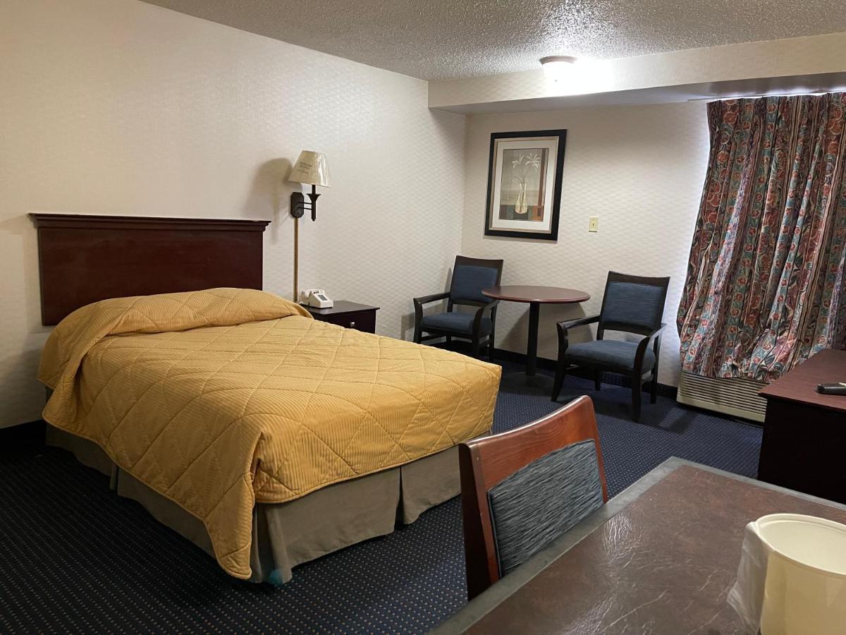 Budget Inn Temple Hills Exterior foto